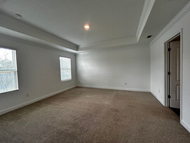 Building Photo - 249 Zancara St