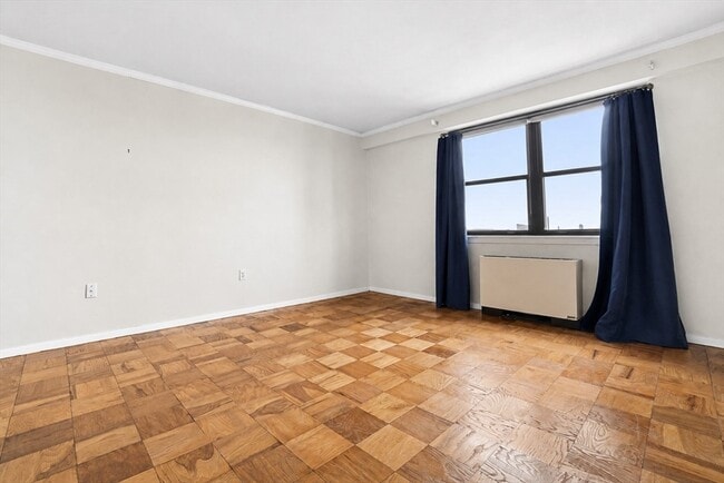 Building Photo - 8 Whittier Pl