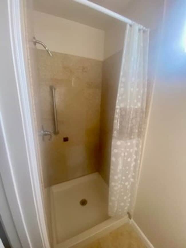 Building Photo - Three Bedroom Two and a Half Bath Home in the South Reno Crystal Lake Area