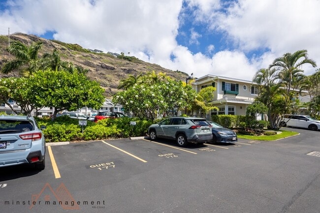 Building Photo - 7080 Hawaii Kai Dr