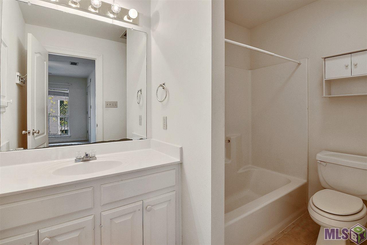 bathroom 1 - 5145 Nicholson Dr