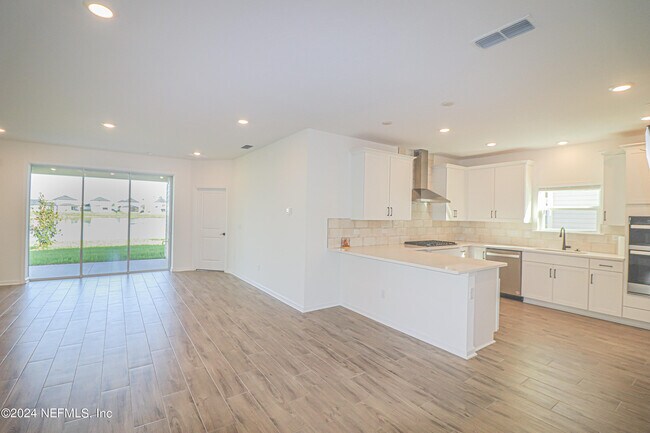 Building Photo - 483 Stargaze Ln