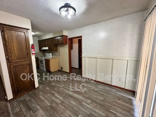 Building Photo - 7111 NW 30th Terrace