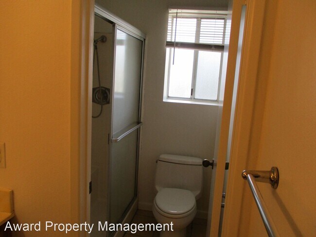 Building Photo - 4 br, 3 bath House - 1235 Manzana Way