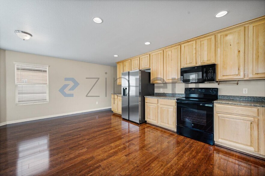 Building Photo - 13764 Rosie Ln