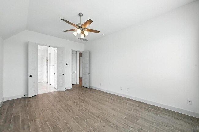 Building Photo - 1101 Briar Oak Ln