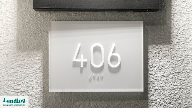 Building Photo - 6850 Foxtail Palm Wy