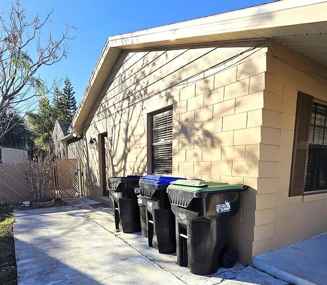 Building Photo - 5160 Glasgow Ave