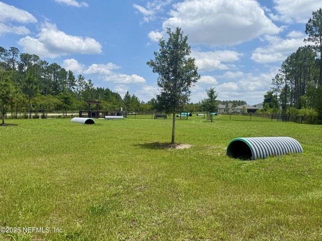 Building Photo - 75310 White Rabbit Ave