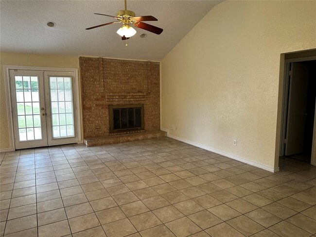 Building Photo - 13015 Tregarnon Dr