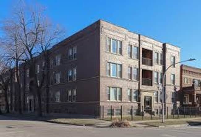 Building Photo - 6203 S Champlain Ave