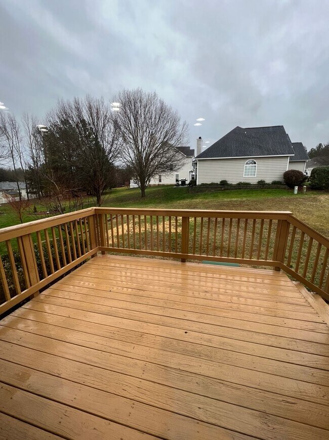Building Photo - 4 Bedroom Home INDIAN TRAIL