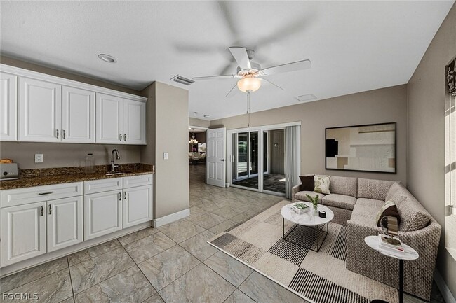 Building Photo - 11210 Rabun Gap Dr