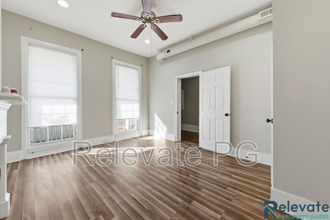 Building Photo - 2820 Q St