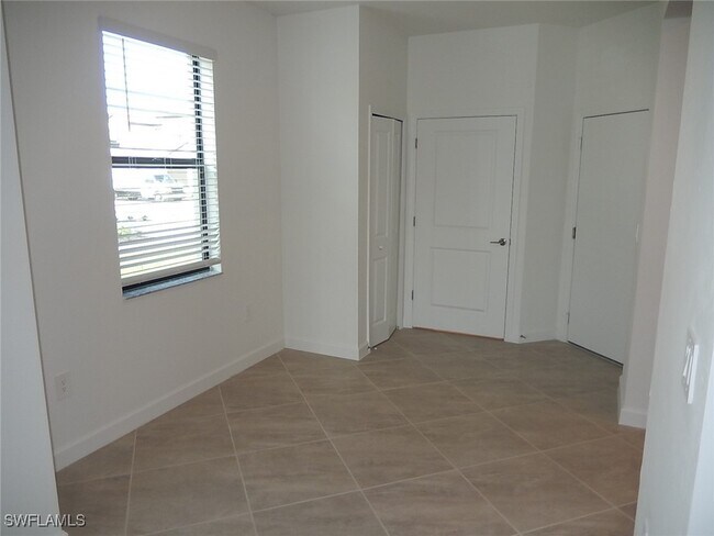 Building Photo - 14205 Pine Lodge Ln