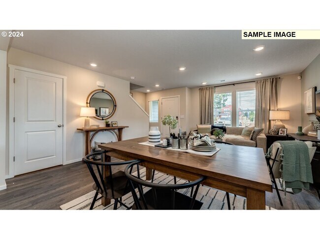 Building Photo - 10440 NE 120th Ave