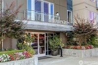 Building Photo - 2bd/1.75ba Kirkland Condo