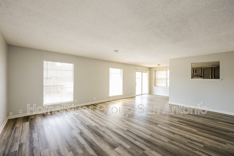 Building Photo - 714 Dana Dr