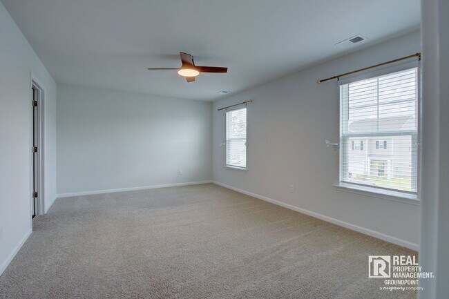 Building Photo - 113 Hillsford Ln