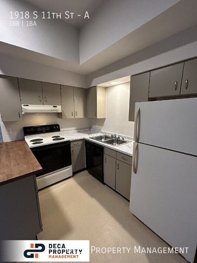 Building Photo - 1918 S 11th St