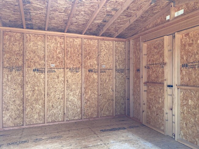 Building Photo - 3 Bed 2.5 Bath Single-Family Home on Cul-De-Sac w/ Large Fenced Backyard, Garage