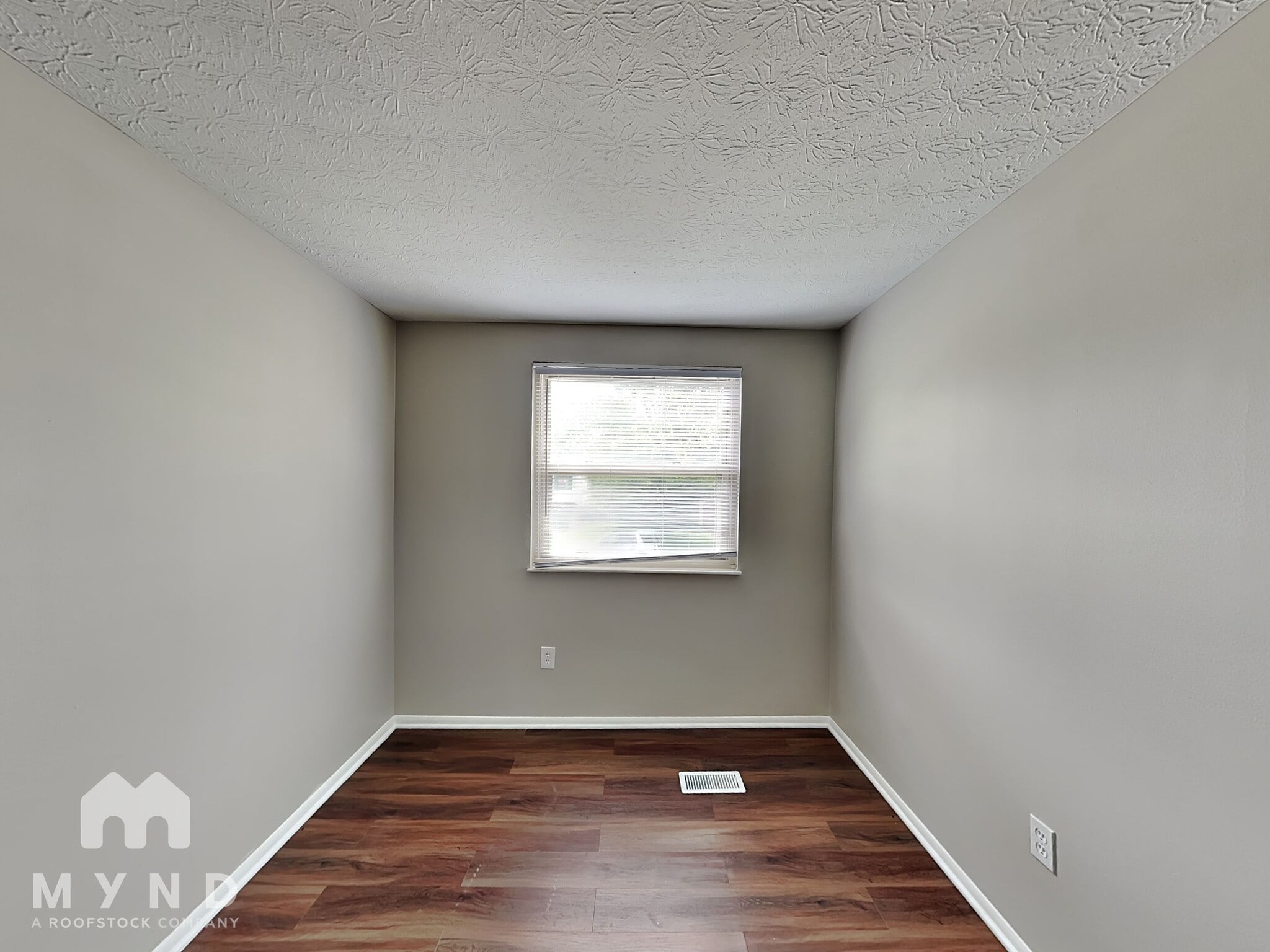 Building Photo - 3033 Rumford Ct