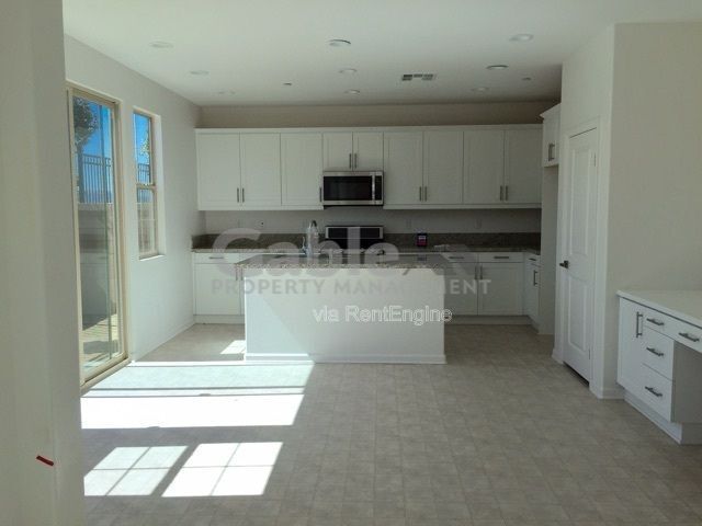 Building Photo - 20664 Caden Ct
