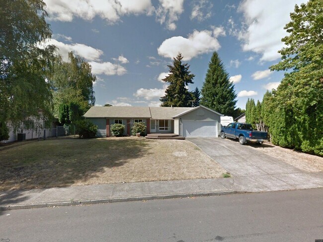 Primary Photo - Close to Keizer Park