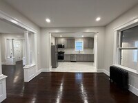 Building Photo - 438 Neville St