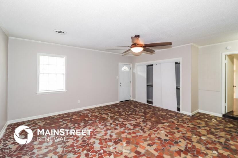 Building Photo - 3569 Arsenal St