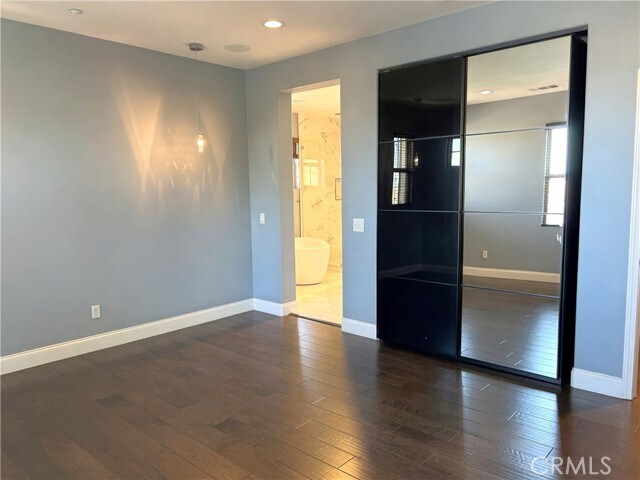 Building Photo - 133 Chantilly