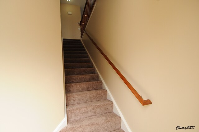 Building Photo - 2245 Aurora Dr