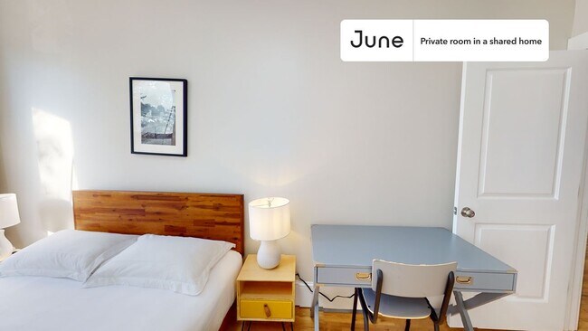 Building Photo - Room in Shared 5 bed/2 bath home