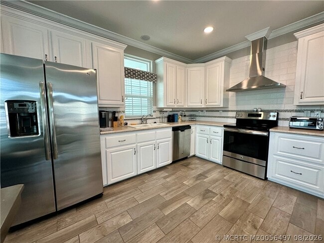Building Photo - 173 NE Portside Dr