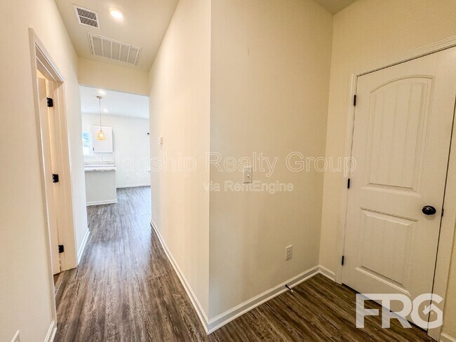Building Photo - 3919 Wilum Cir