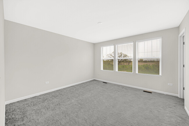 Building Photo - 2259 Horseshoe Cir
