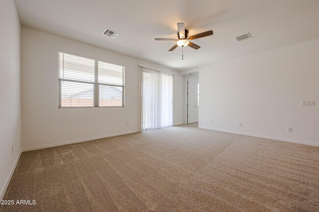 Building Photo - 25183 N 172nd Dr