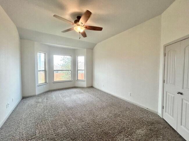 Building Photo - Beautiful 4BED/3BATH House for Rent! Avail...