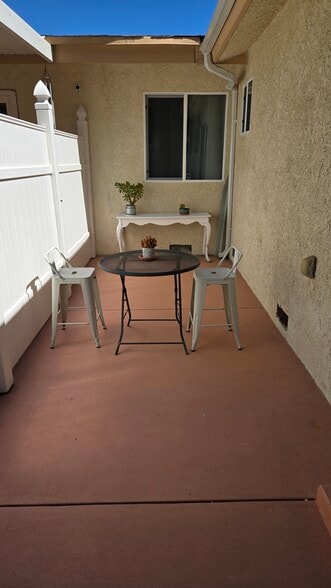 Private patio - 6619 Daryn Dr