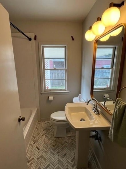 Building Photo - 29 Karen Ct