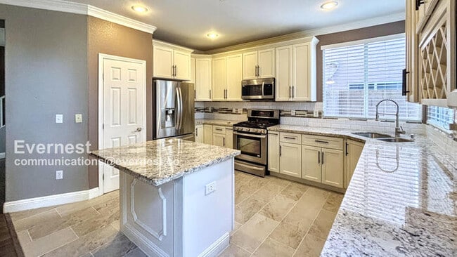 Building Photo - 6848 Baby Jade Ct