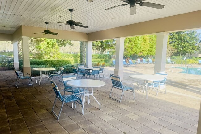 Building Photo - Spacious 2Bed/ 2Bath Condo With Office and 1-Car Garage - Bartram Park - Available NOW!