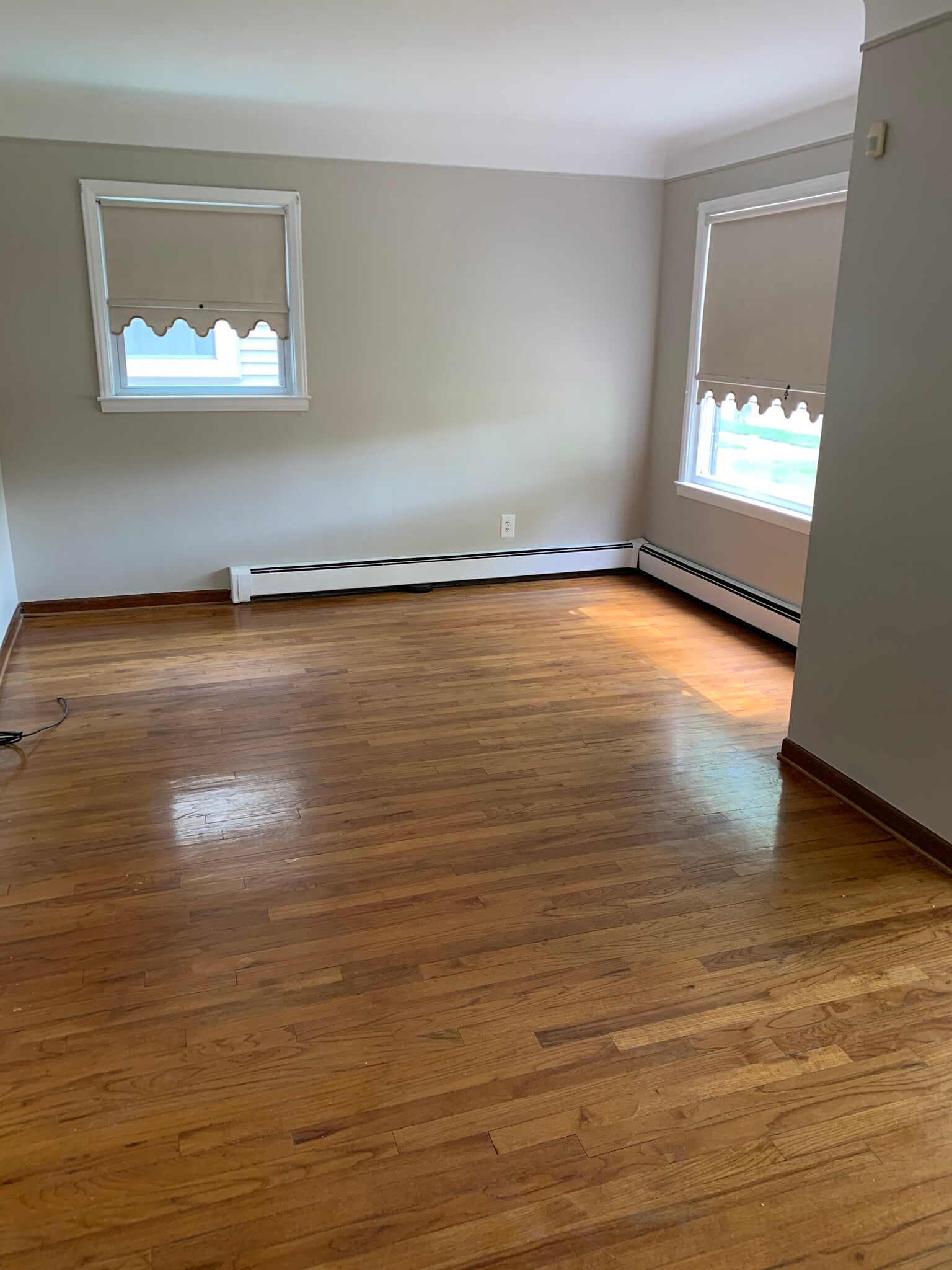 Living Rom - 2528 S Annabelle St