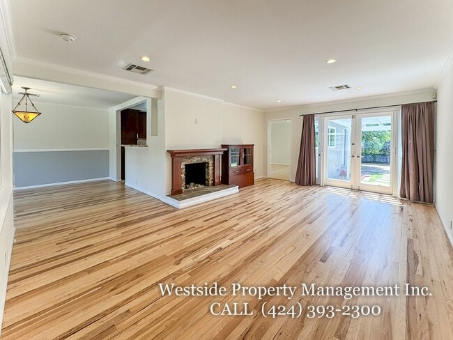 Building Photo - 846 Stanford St