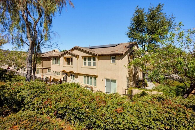 Building Photo - 42910 Avenida Amistad