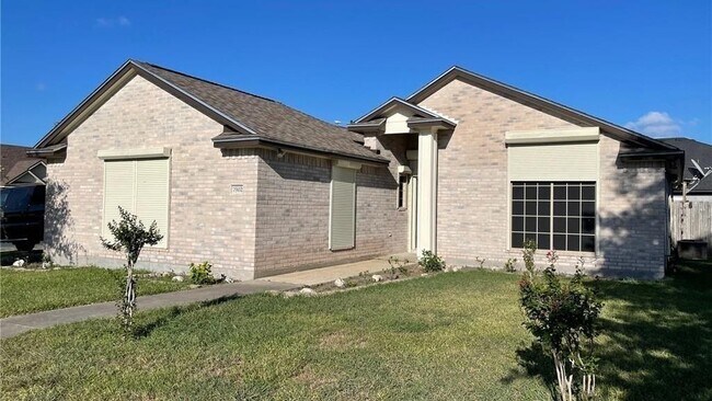 Building Photo - 7902 Snake River Dr