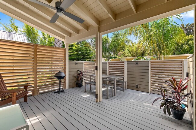 Building Photo - 17 Old Mission Ave