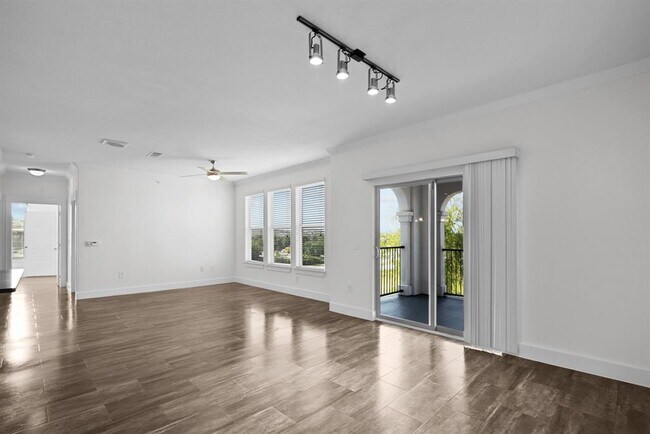 Building Photo - 366 FM 1488