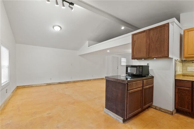Building Photo - 4414 Diane Dr