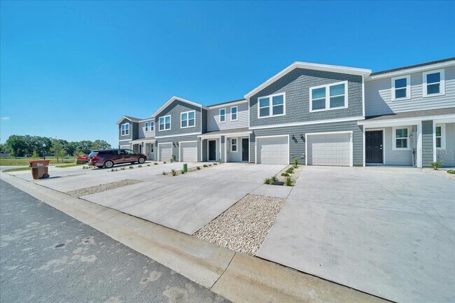 Primary Photo - 6614 SW 81st Loop